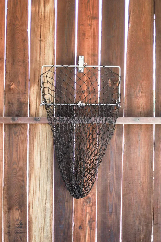 Hay Chix® Free Up Feeder- 24 x 24 - Half Bale - 1.25"